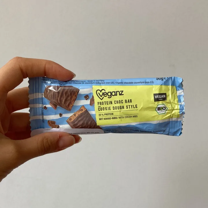 photo of Veganz Protein Choc Bar Cookie Dough Style shared by @larazane on  06 Aug 2023 - review