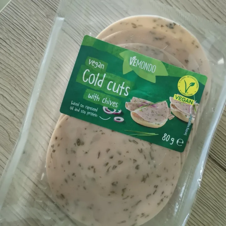 photo of Vemondo cold cuts with chives shared by @giudychan on  27 Aug 2023 - review
