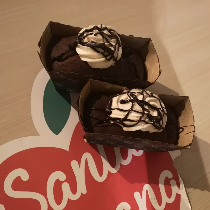 photo of Santa Vegana Bizcocho De Chocolate shared by @giudychan on  27 Aug 2023 - review
