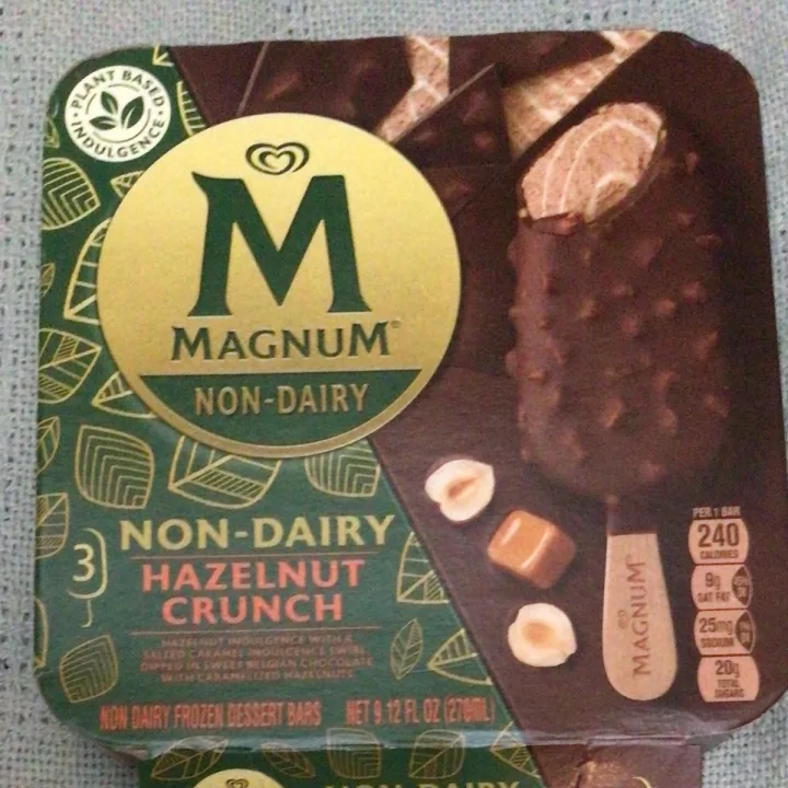 photo of Magnum Non-Dairy Hazelnut Crunch shared by @rickydoc on  23 Oct 2023 - review