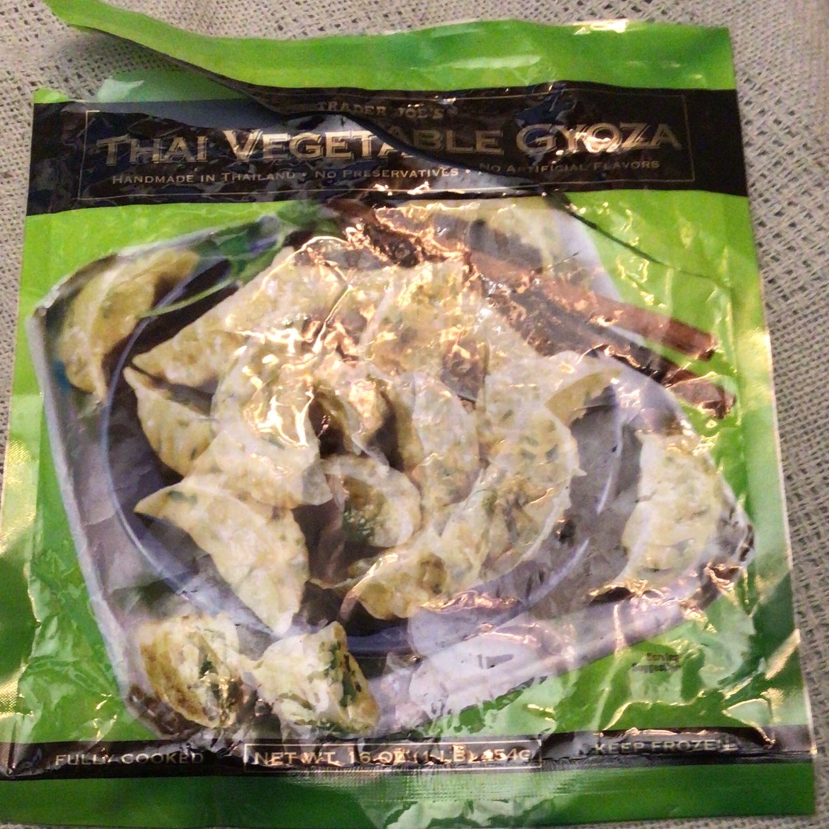 Review: Trader Joe's Thai Vegetable Gyoza