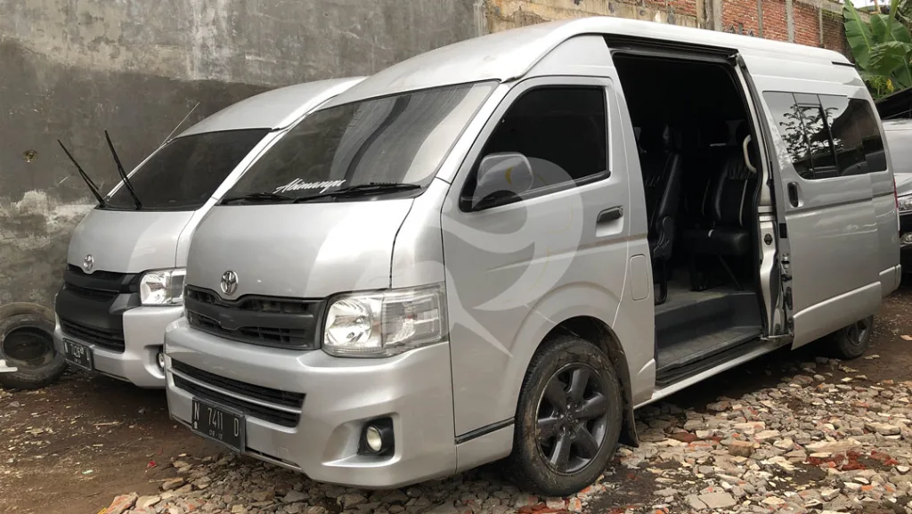 Sewa Rental Hiace Malang