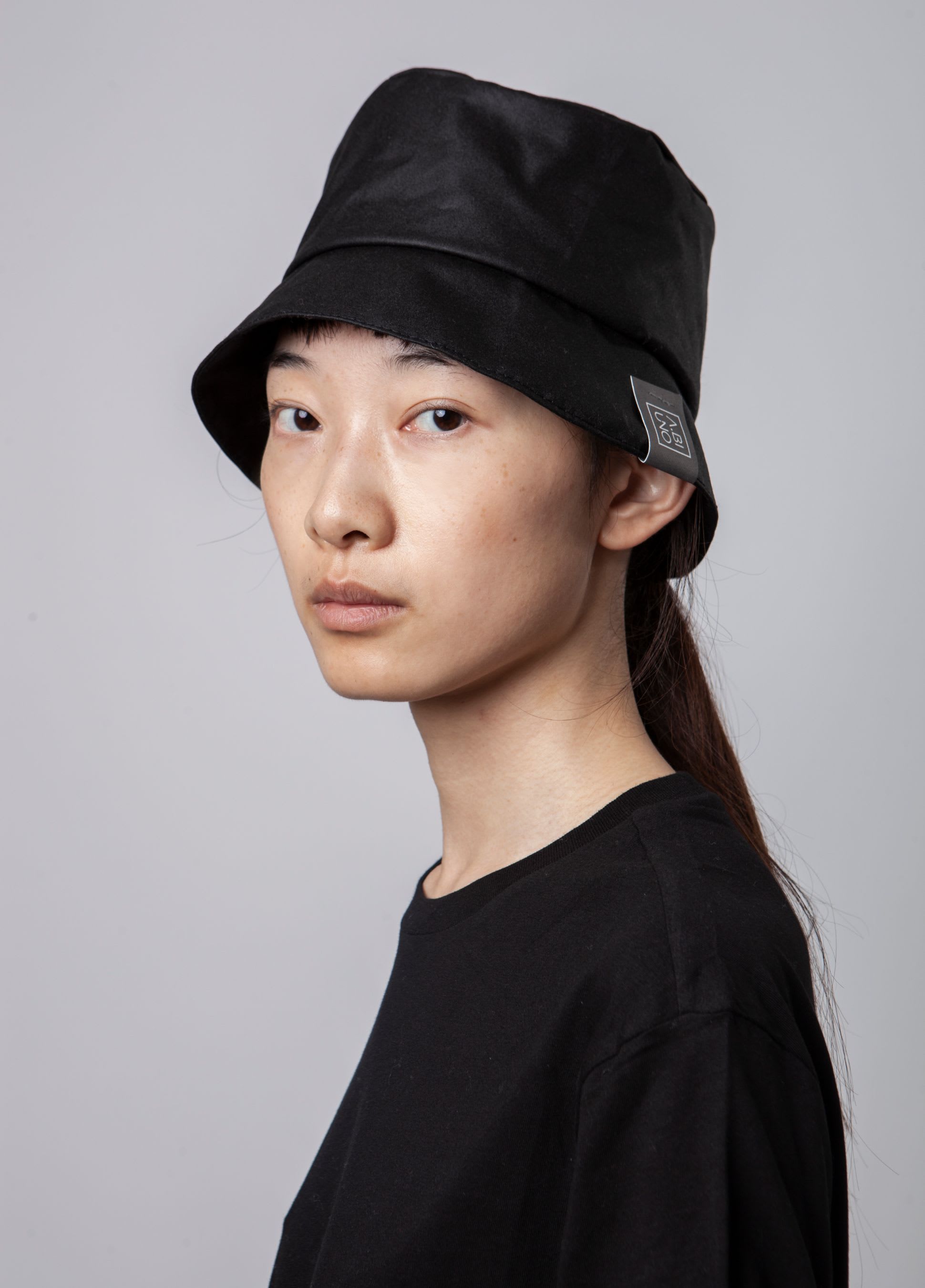 BLACK HAT