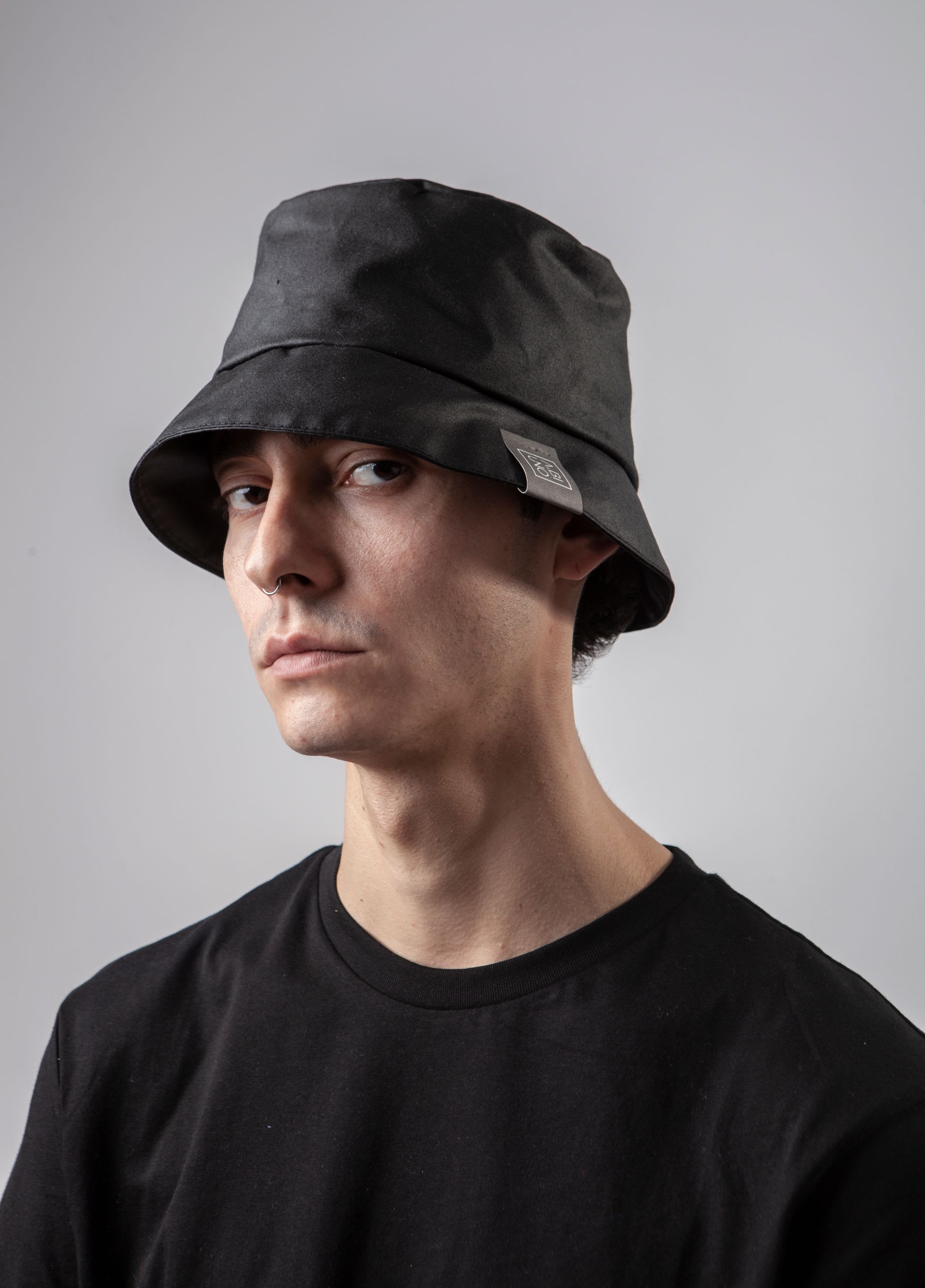 BLACK HAT