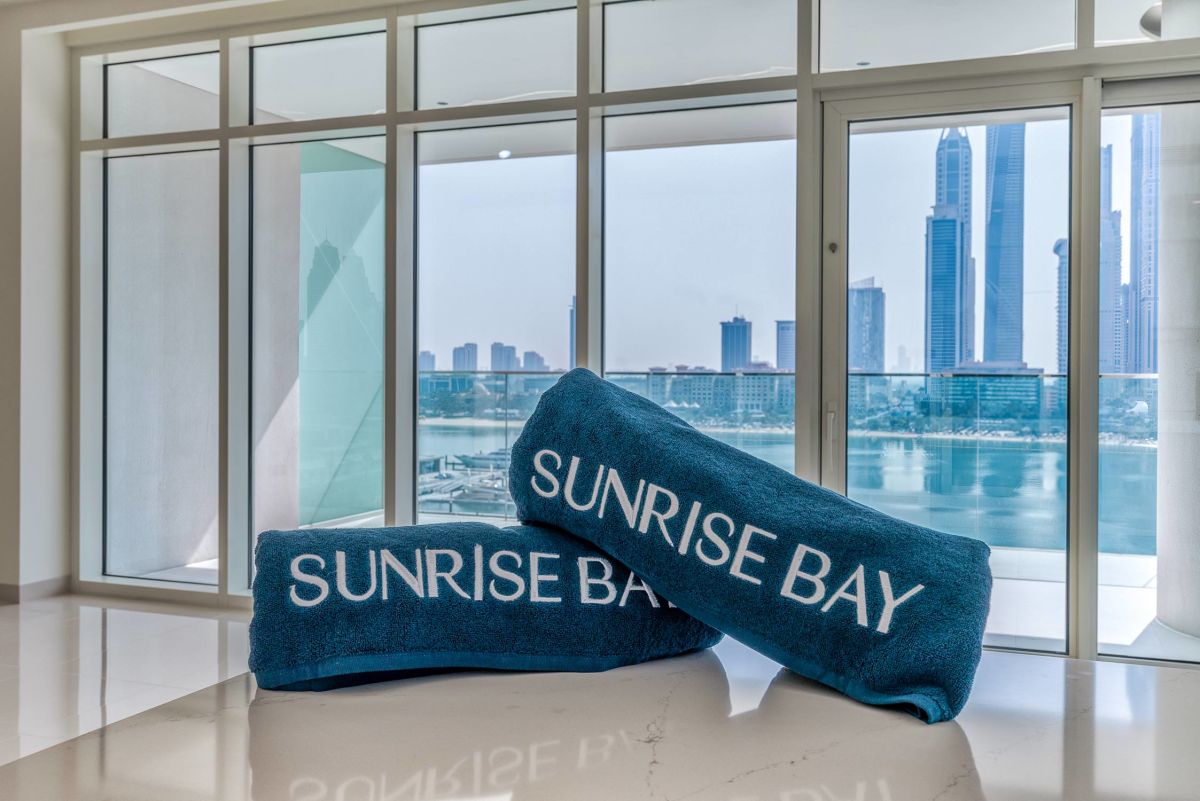 Buy or rent an amazing beachfront apartment in Dubai