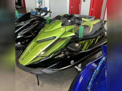 Yamaha 2023 GP1800R SVHO Jetski