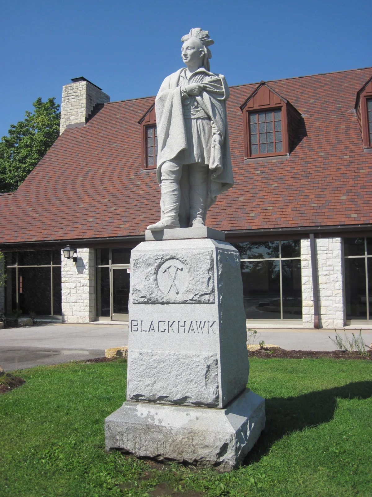 statue of native american Black Hawk standing