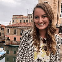 Courtney Meddaugh headshot