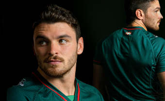 Il est là : Le maillot third