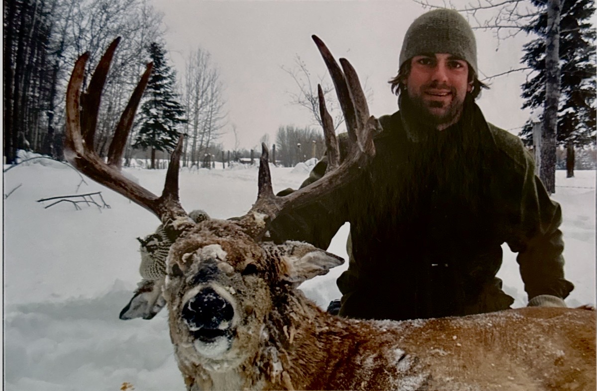 Trophy whitetail deer hunt — Big Game Hunting in Freeman River, Alberta, T0G 1A0, Canada — photo 2