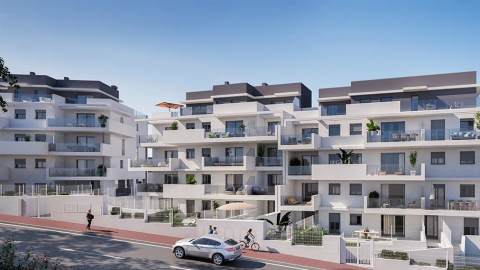 Ny leilighet med terrasse – Fellesbasseng og golfbane