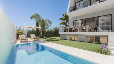 Eksklusiv villa med takterrasse og privat basseng – Nybygg og 3 soverom