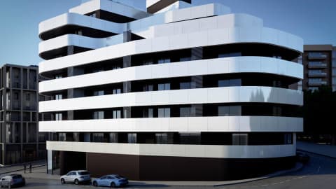 Ny leilighet med havutsikt – 400 meter fra stranden