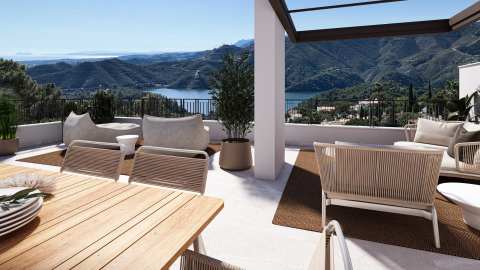Ny leilighet med privat solarium og 118 m² terrasse
