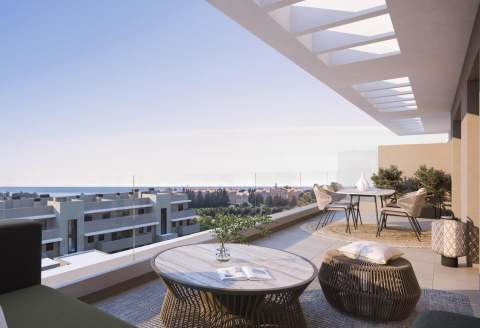 Nybygd leilighet med takterrasse og havutsikt – Tre soverom og 135 m²