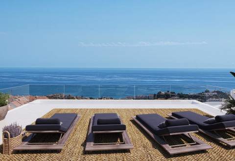 Eksklusiv villa med takterrasse og privat basseng – Calanova Golf