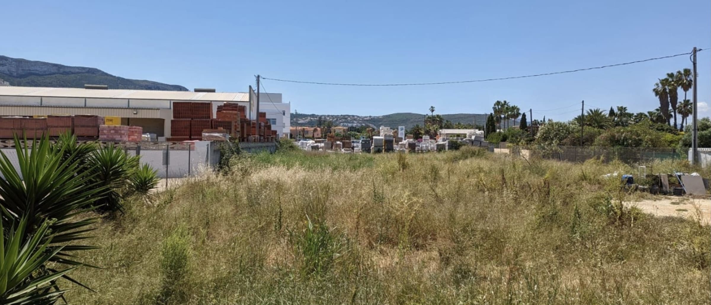 8003DEN Commercial plot for sale in Denia - Image 1