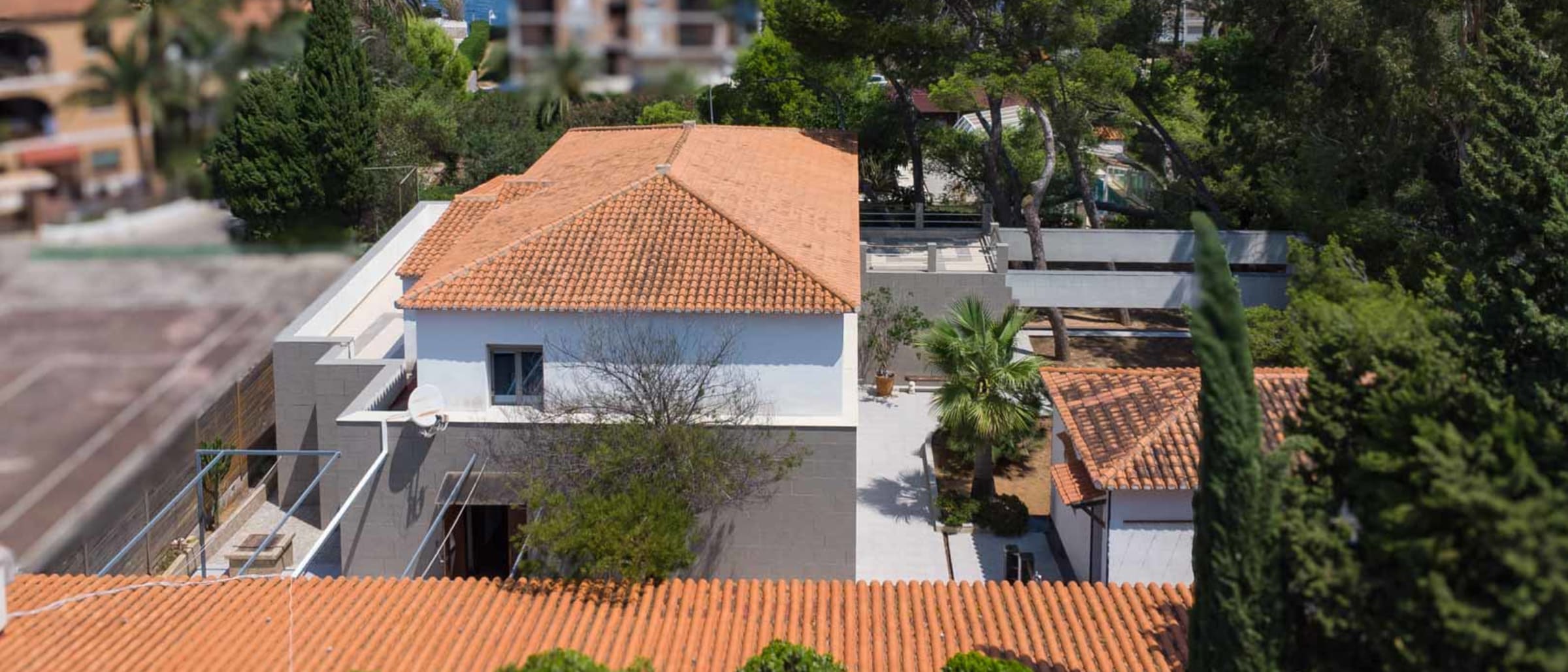 C4XY8285DEN Villa with sea views, guest apartment and large plot for sale in Las Rotas, Denia. - Image 1