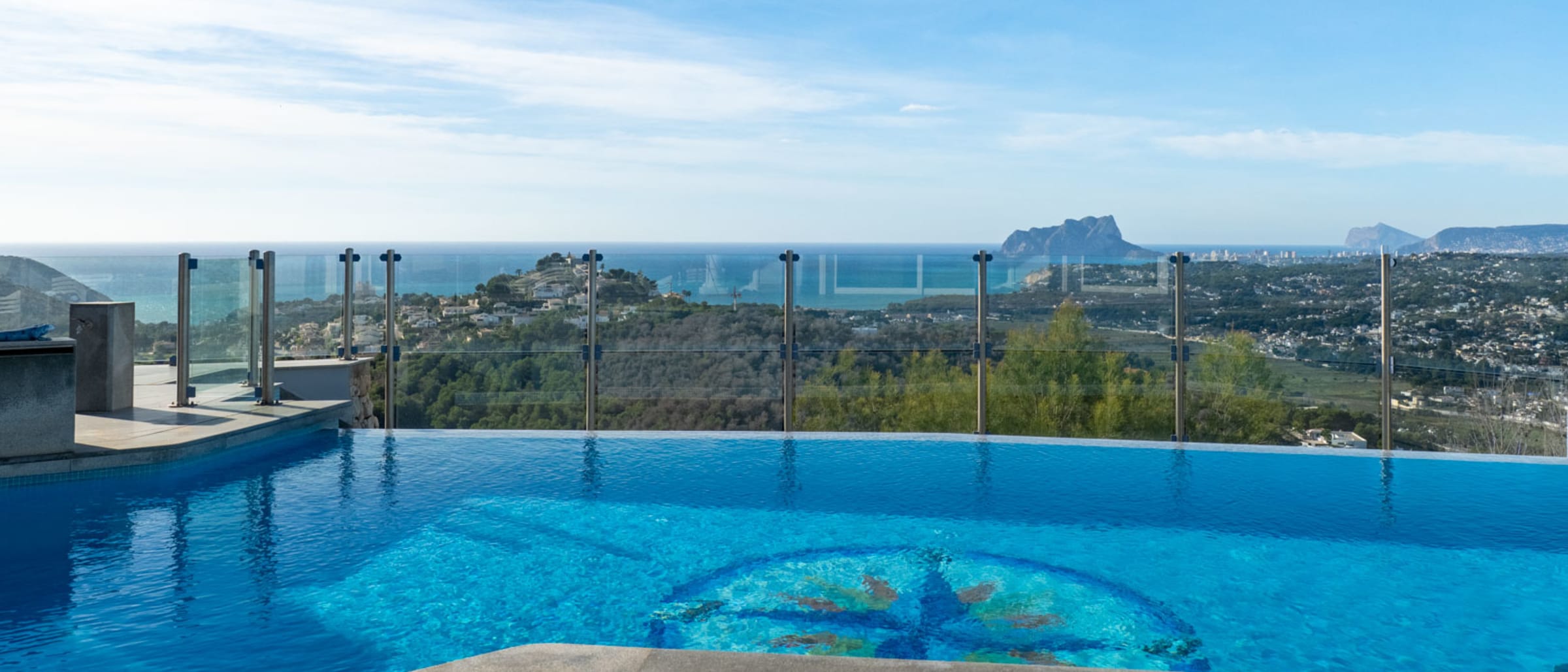 9005MOR Modern villa with spectacular sea views for sale in Moraira. - Image 1