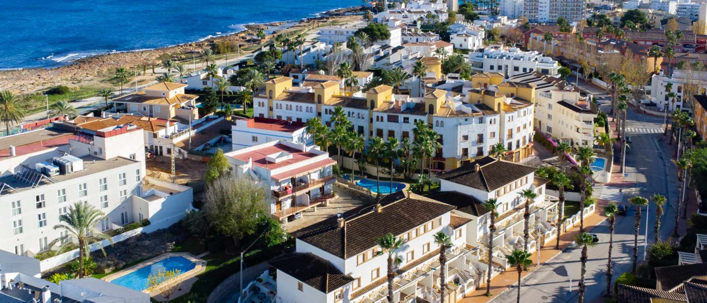 C4XY4604JAV Triplex townhouse 100m from the sea, Jávea - Image 1