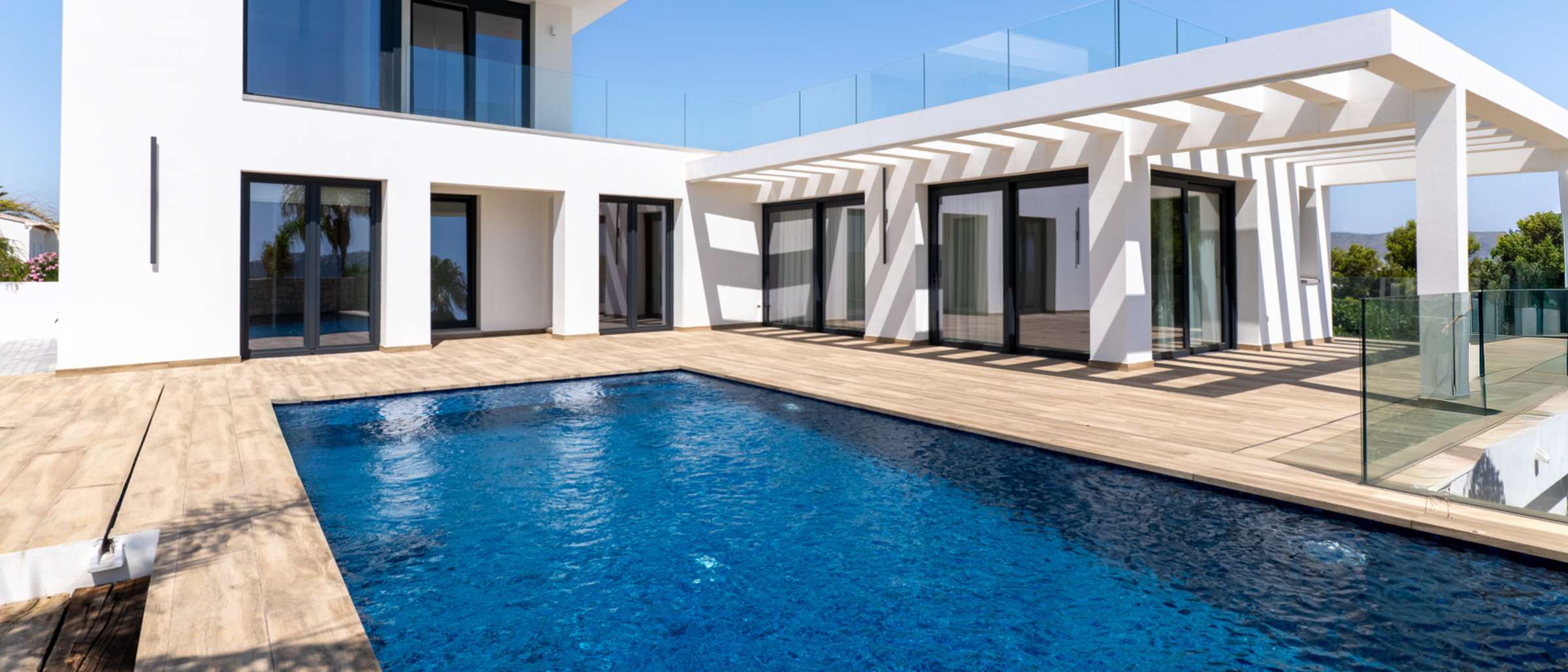 8341MOR Modern new-build villa with sea view for sale in Moraira - Image 1