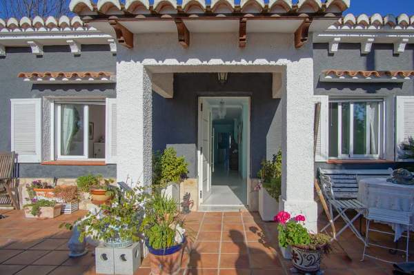 C3XY8141VER villa for sale in El Vergel - Image 2