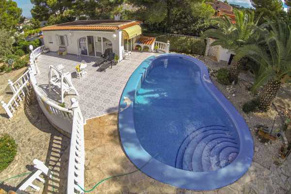 8034DEN Villa with partial sea views for sale in El Montgó, Denia. - Image 3