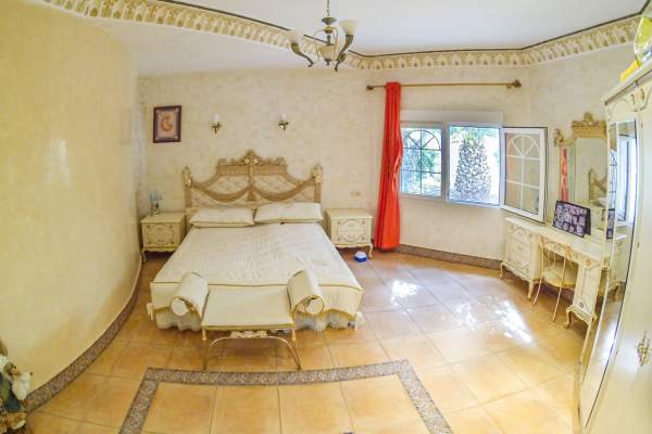 8034DEN Villa with partial sea views for sale in El Montgó, Denia. - Image 6