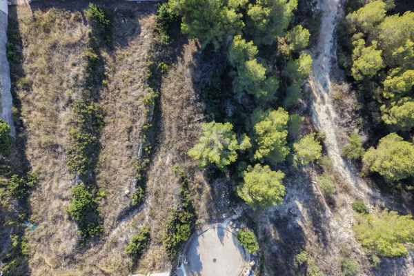 8303MOR Urban plot with open mountain views and partial glimpses of the sea, for sale in Moraira. - Image 6
