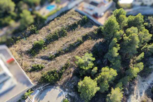8304MOR Urban plot with open mountain views and partial glimpses of the sea, for sale in Moraira. - Image 5