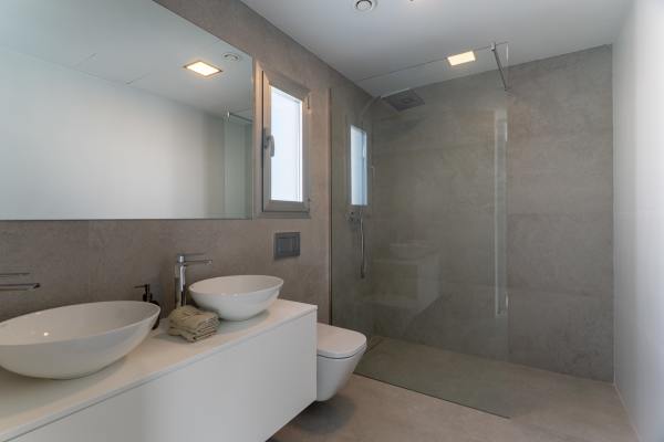 8317FIN Modern villa for sale in Finestrat. - Image 3