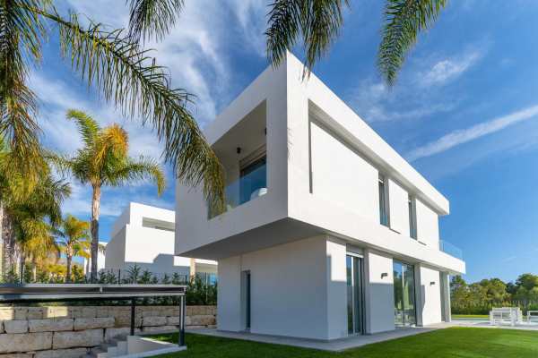8317FIN Modern villa for sale in Finestrat. - Image 4