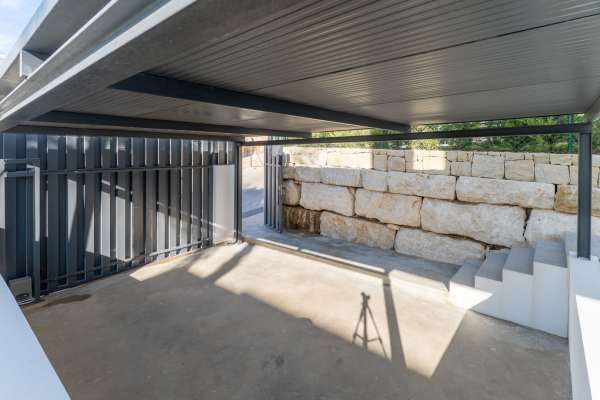 8317FIN Modern villa for sale in Finestrat. - Image 5