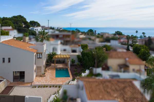 4617BEN Renovated Mediterranean villa with sea views for sale in La Fustera, Benissa - Image 3