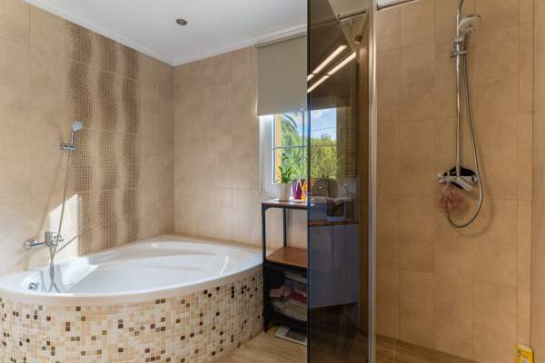 C4XY8326DEN Villa with sea views and close to the beach for sale in Denia. - Image 6