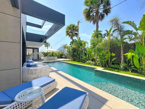 C3XY7123CAL Luxury Villa with Sea Views for Sale in Calpe - Image 4