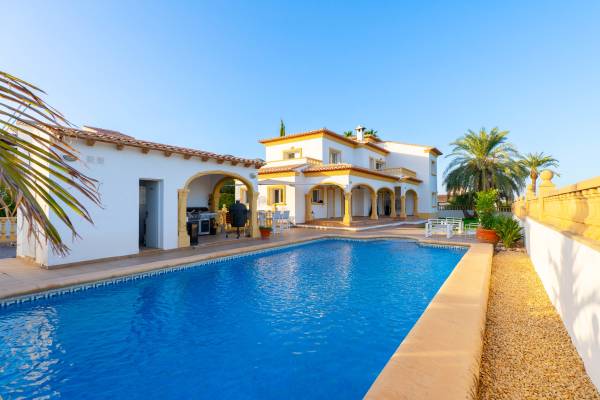 C3XY8350BEN Spacious villa for sale in Beniarbeig - Image 1