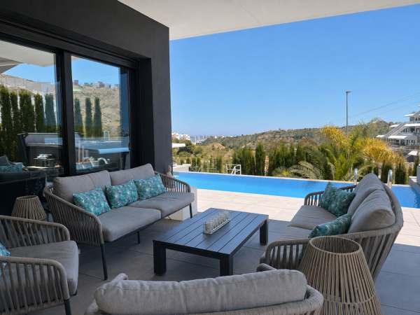 C3XY4696FIN Luxury, modern villa for sale in Finestrat - Image 2