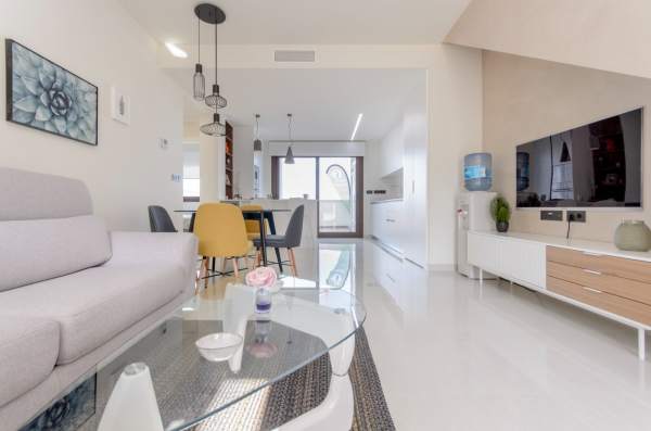 House - Image 4