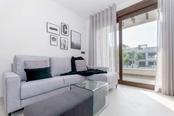 House - Image 5