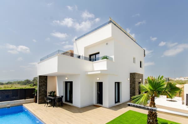 Villa - Image 2