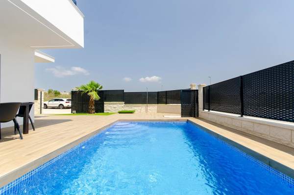 Villa - Image 4
