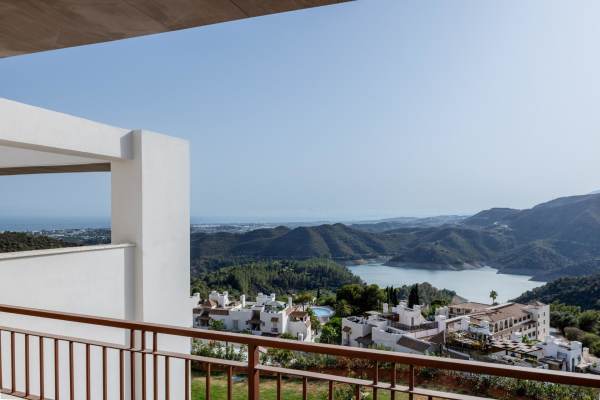 House - Image 2