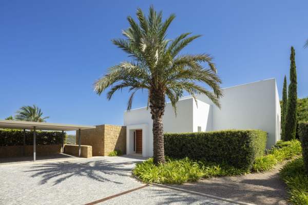 Villa - Image 5