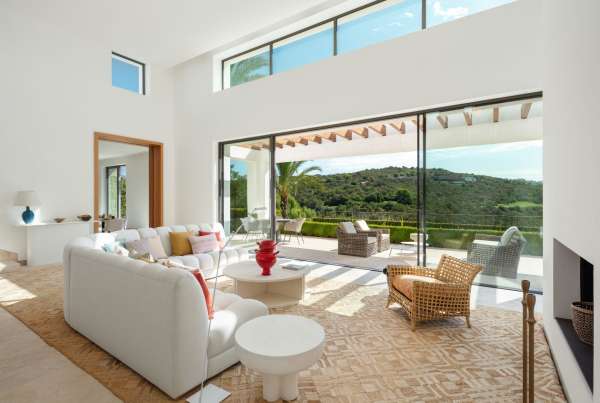 Villa - Image 3