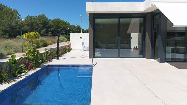 Villa - Image 6