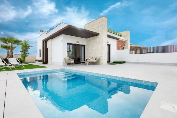 Villa - Image 2