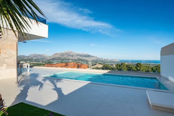 Villa - Image 3