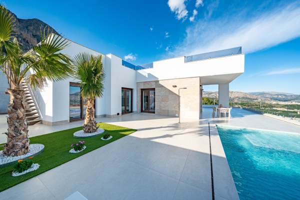Villa - Image 5