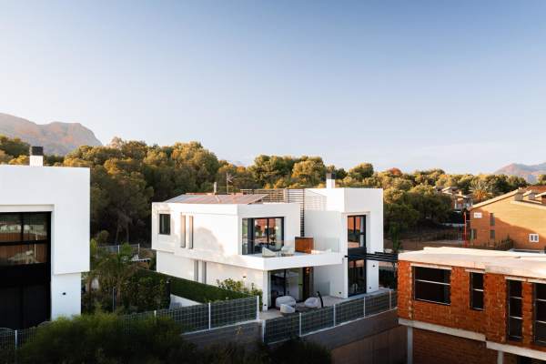 Villa - Image 4